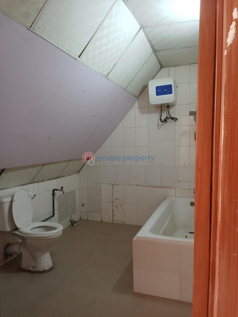 1 bedroom Mini Flat For Rent Oniru Behind Ebeano Supermarket Oniru Victoria Island Lagos - 1
