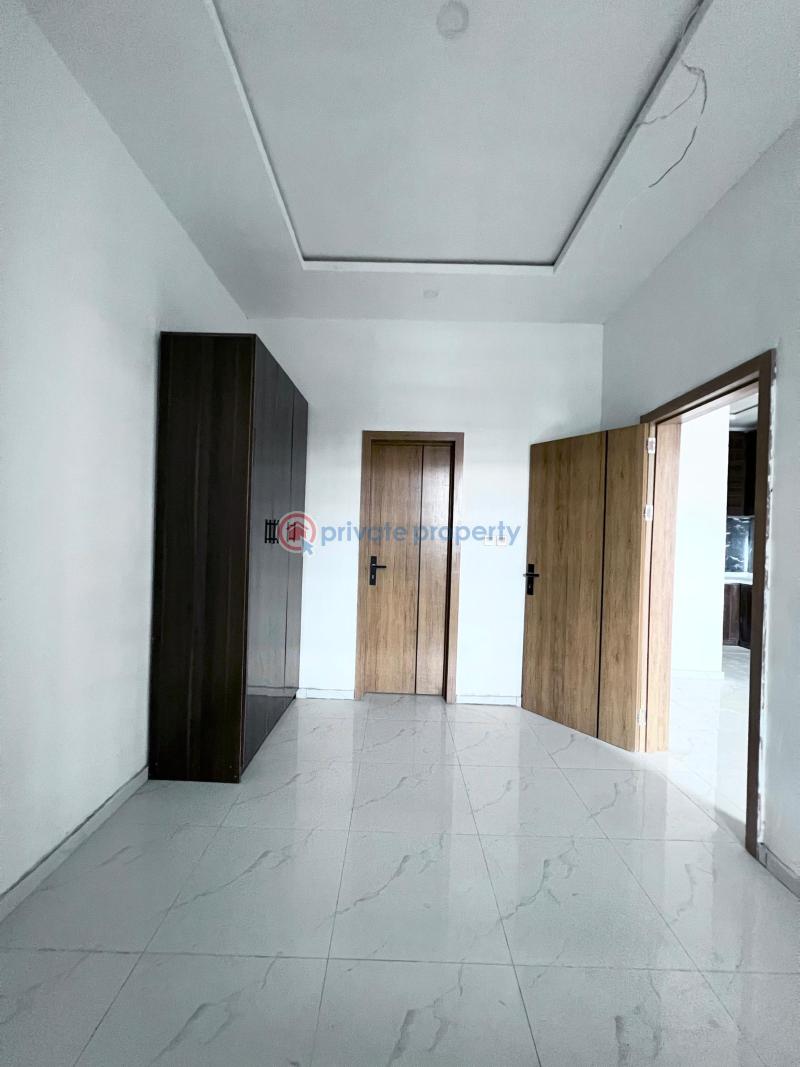 Fully serviced 1 bedroom apartment in orchid - 3 1 bedroom Mini Flat For Sale Orchid Road Lekki Lekki Phase 2 Lagos - 3