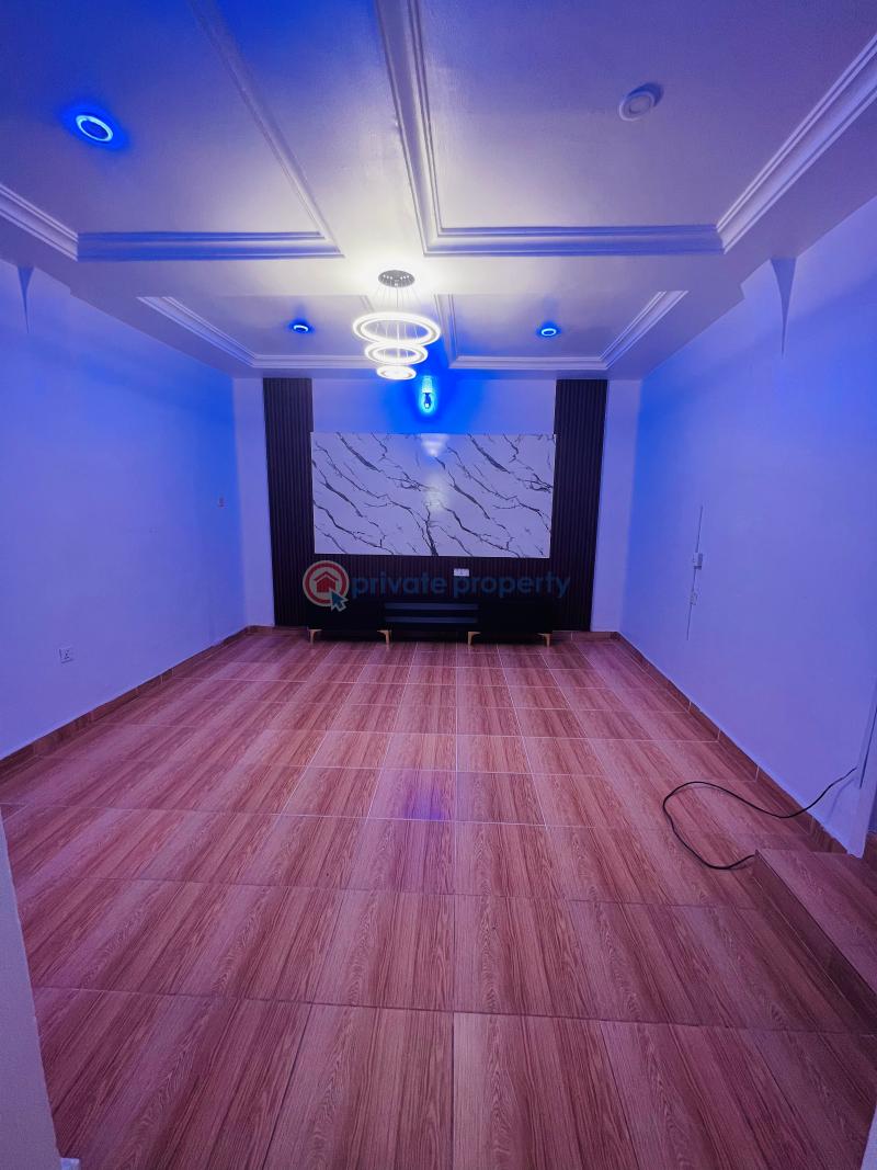 1 bedroom Flat & Apartment For Rent Off Admiralty Lekki Phase 1 Lagos - 0