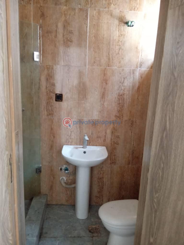 Fully serviced 1/2bedroom flat - 4 2 bedroom Block Of Flats For Sale Orchid Lafiaji Lekki Lagos - 4