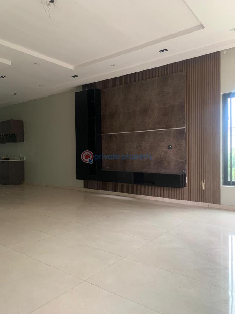 1 bedroom Mini Flat For Rent Off Adeola Odeku Road, Victoria Island. Lagos Island  - 1