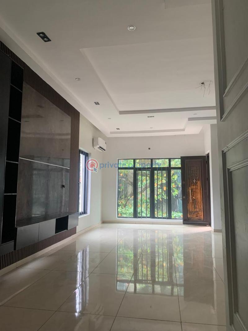 1 bedroom Mini Flat For Rent Off Adeola Odeku Road, Victoria Island. Lagos Island  - 0