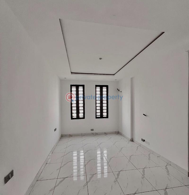 2 bedroom Block Of Flats For Sale Ikate Elegushi Lekki Lagos - 11