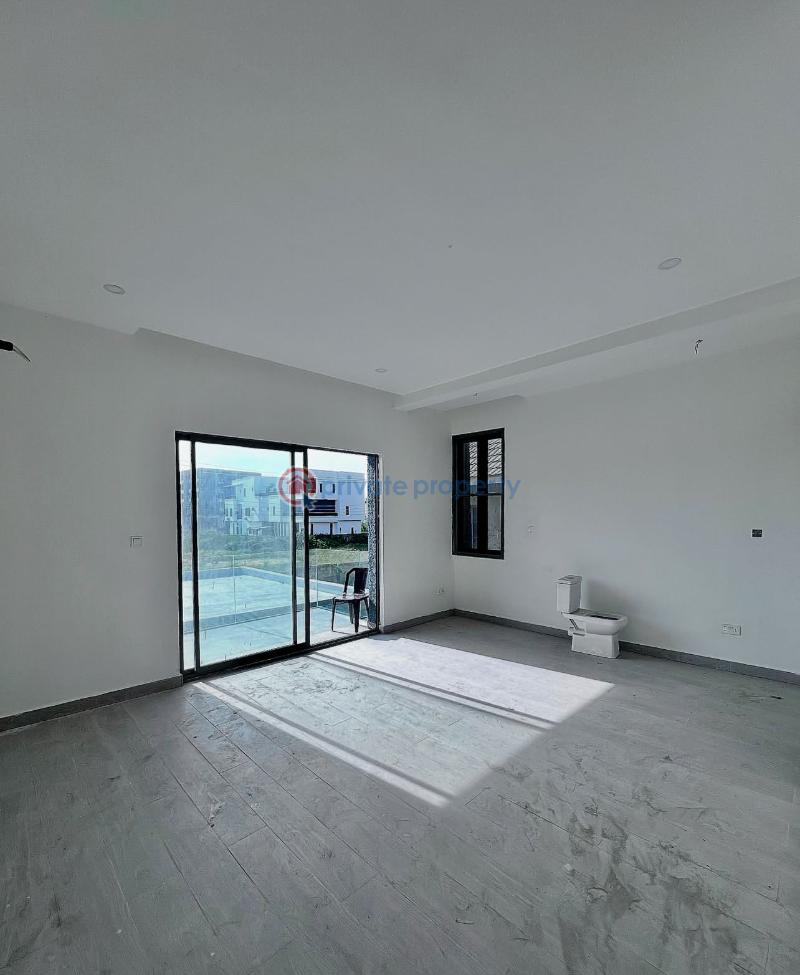 Fully serviced 2 & 3 bedroom apartments with elevator & 2 swimming pools - 6 2 bedroom Block Of Flats For Sale Ikate Elegushi Lekki Lagos - 6