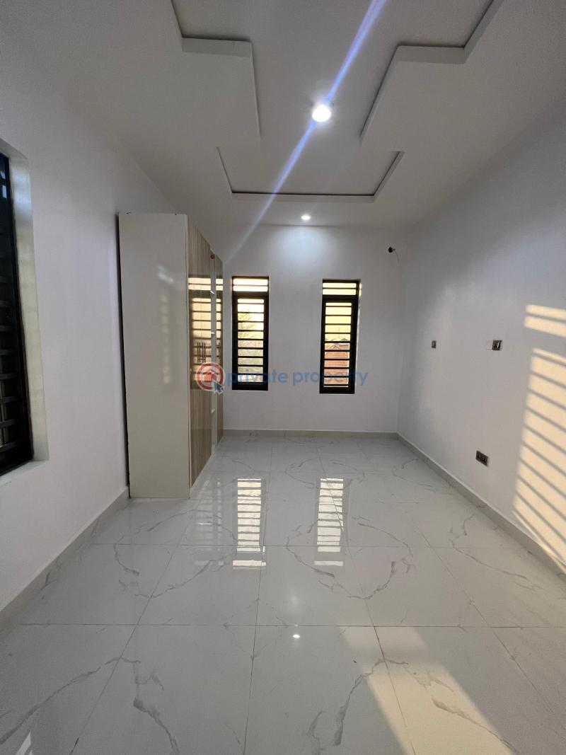 2 bedroom Block Of Flats For Sale Lekki Scheme 2 Estate Abraham Adesanya Ajah Lagos - 4