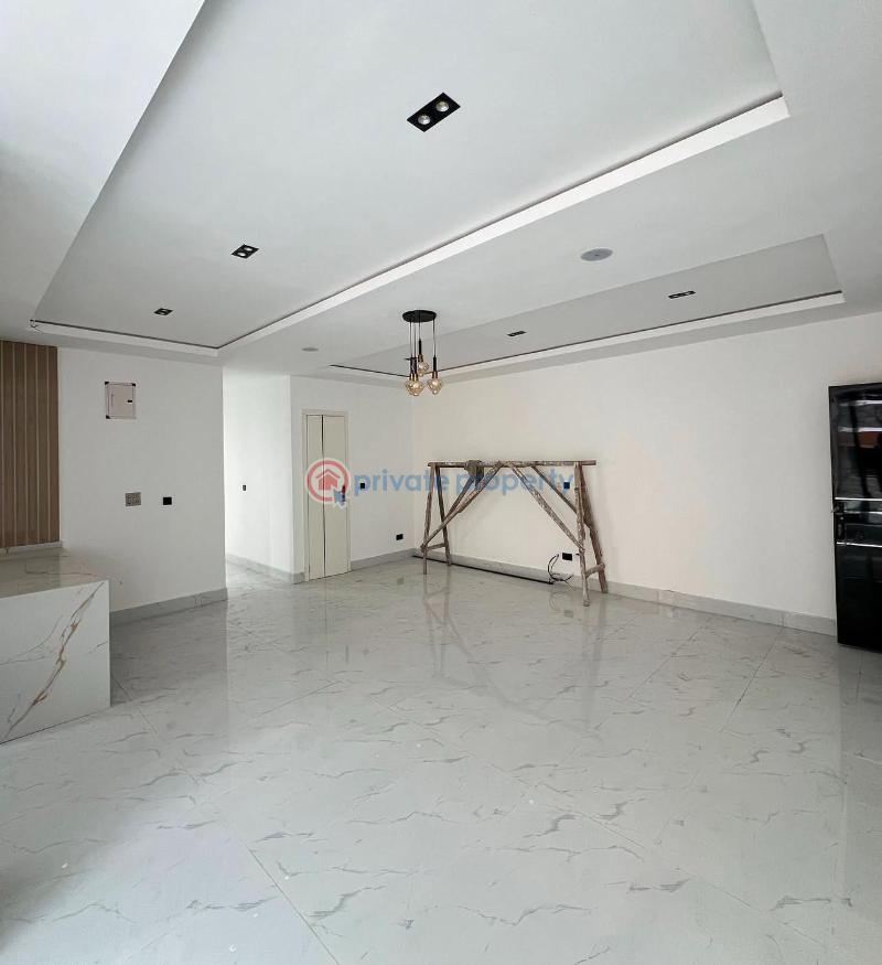 2 bedroom Block Of Flats For Sale Lekki Phase 1 Lagos - 3