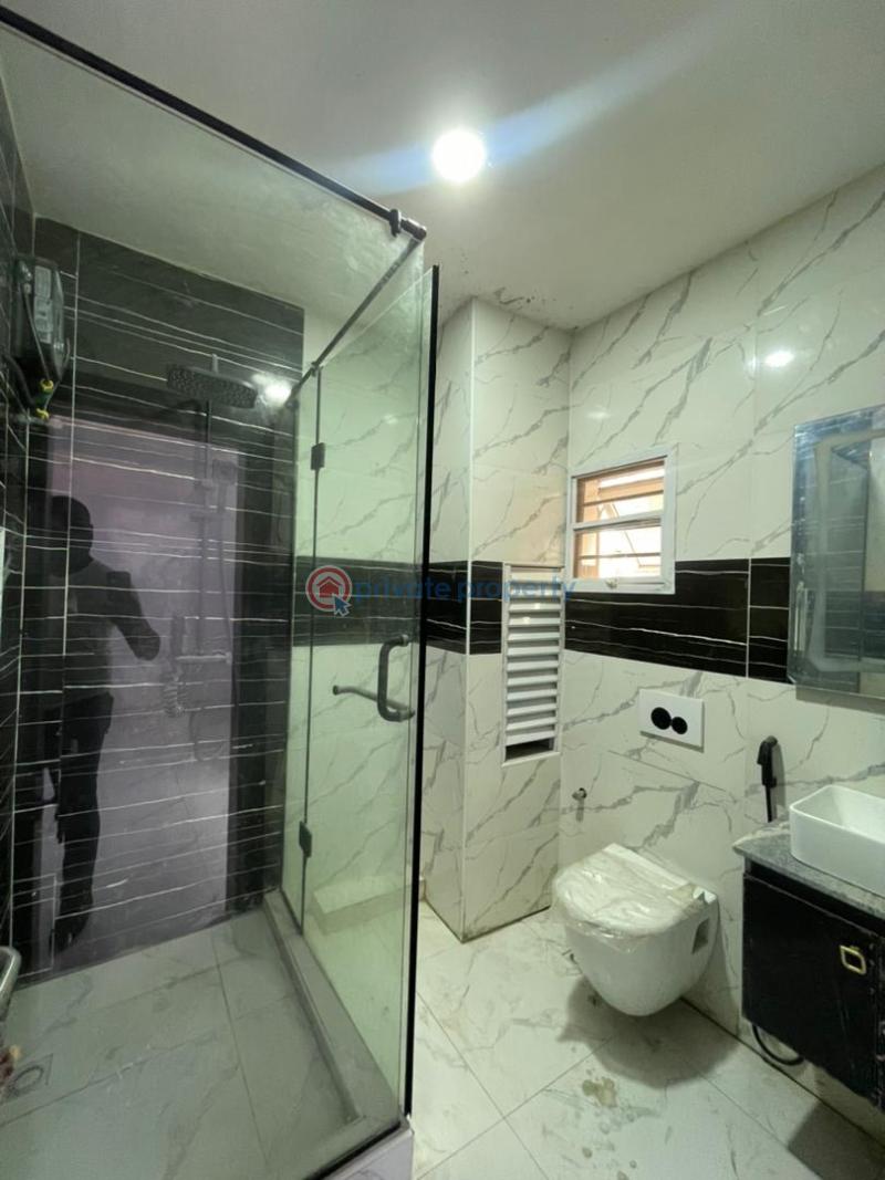 2 bedroom Block Of Flats For Rent Freedom Way Lekki Phase 1 Lagos - 7