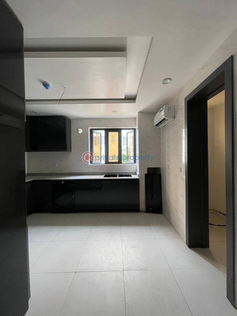 Fully serviced 2 bedroom apartment with a swimming pool & elevator - 4 2 bedroom Block Of Flats For Sale Ikate Elegushi Lekki Lagos - 4