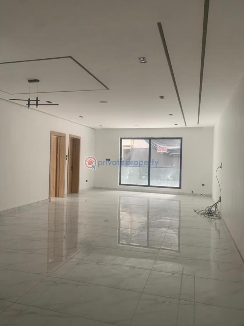 2 bedroom Flat & Apartment For Sale Phase 1 Lekki Lagos - 1