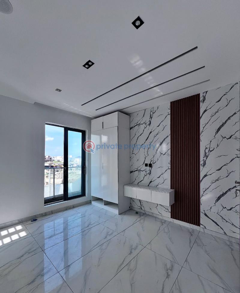 Fully serviced 2 bedroom apartment with elevator, swimming pool, gym - 13 2 bedroom Block Of Flats For Sale Ikate Elegushi Lekki Lagos - 13