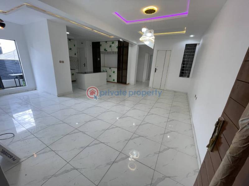 2 bedroom Block Of Flats For Sale Ikate Ilasan Lekki Lagos - 1