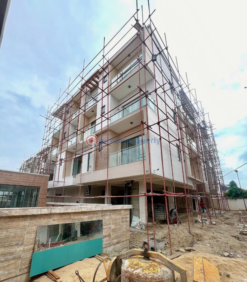 2 bedroom Block Of Flats For Sale Ologolo Lekki Lagos - 1