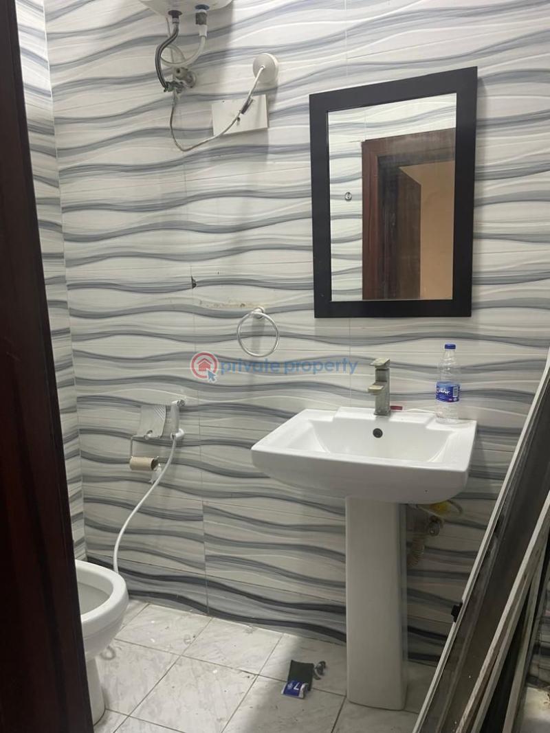 Fully serviced 2-bedroom flat - 1 2 bedroom Block Of Flats For Rent Chevron Drive Lekki Lagos - 1