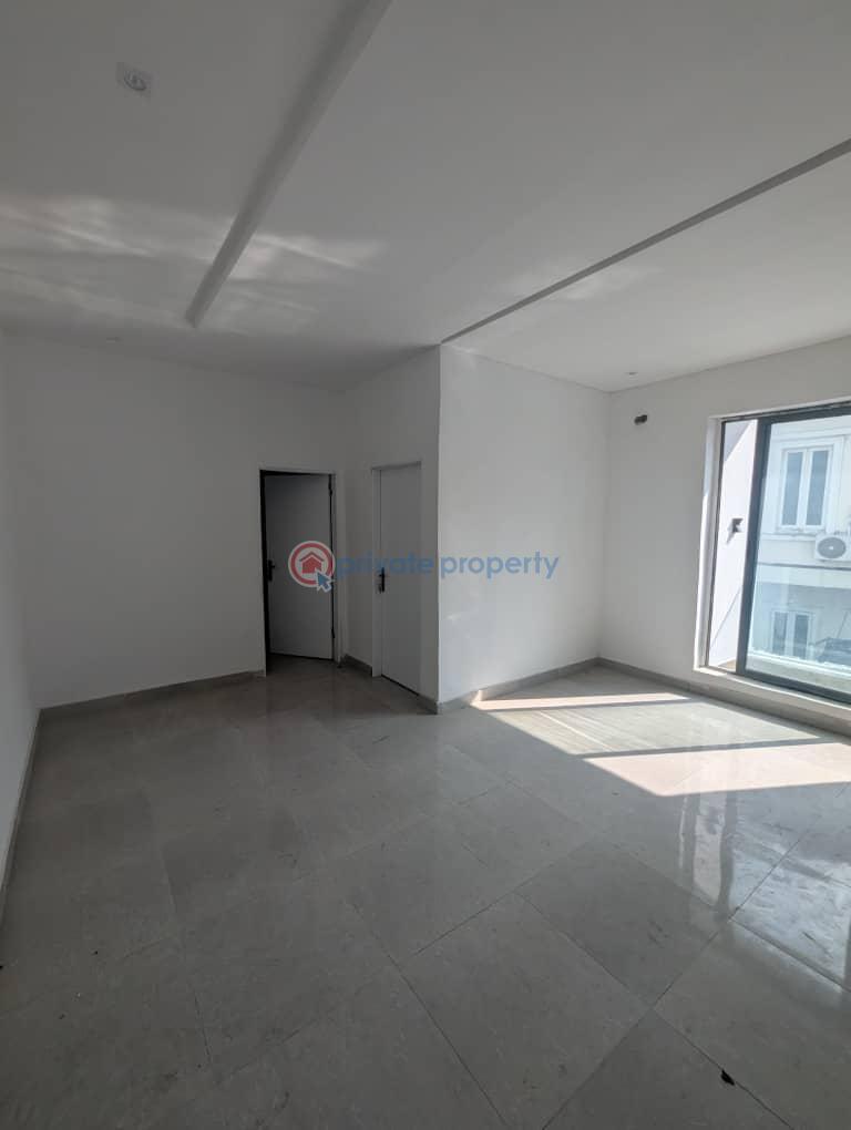 2 bedroom Block Of Flats For Rent Ologolo Lekki Lagos - 9