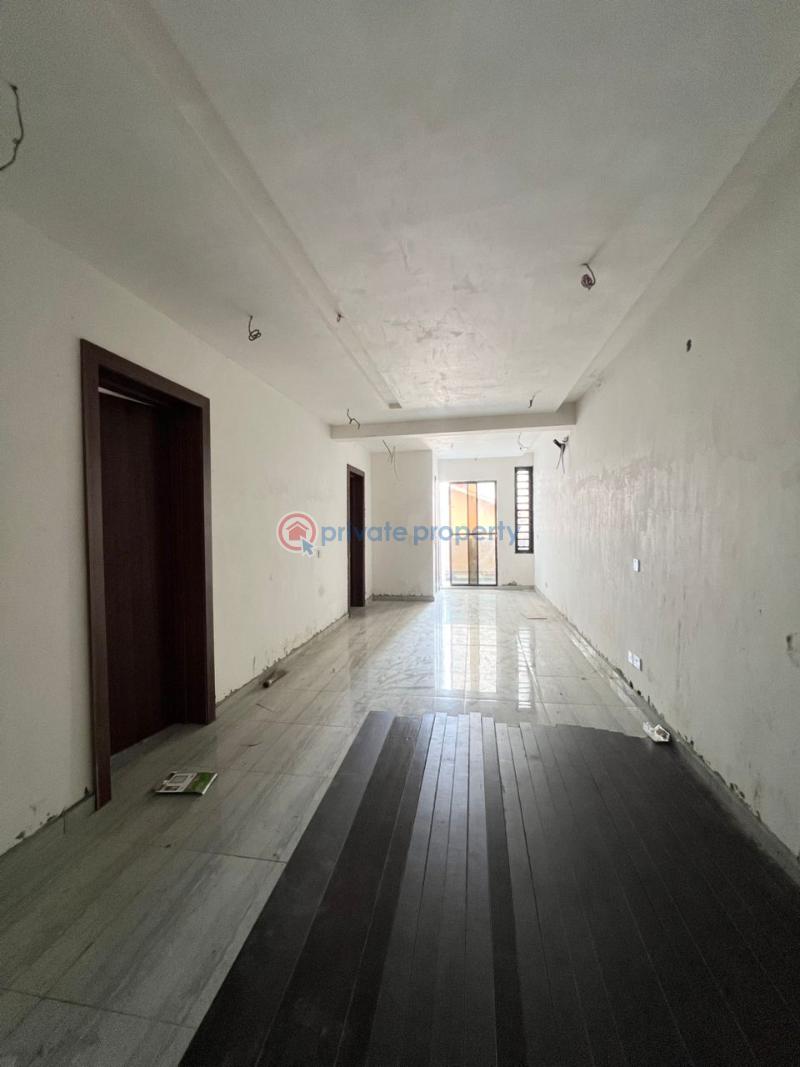 Fully serviced 2bedrooms apartment in ologolo lekki - 6 2 bedroom Block Of Flats For Sale Ologolo Lekki Lagos - 6