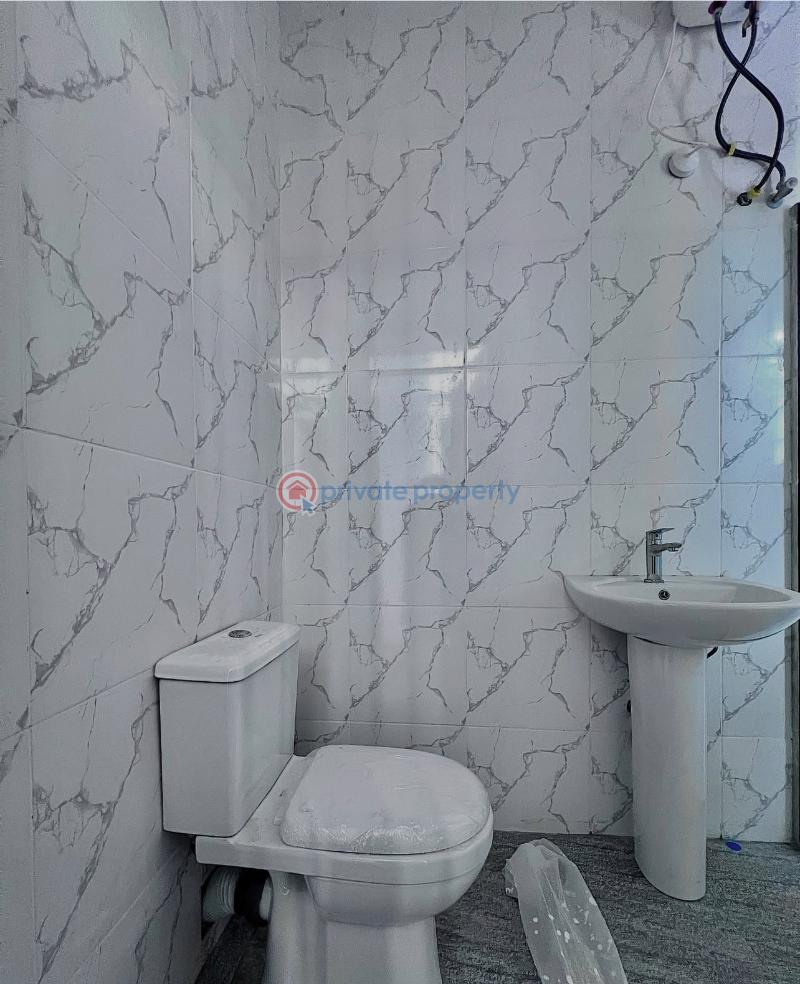 Fully serviced  3 bedroo apartments with swimming pool & gym - 10 3 bedroom Block Of Flats For Sale By Chevron 2nd Tollgate Lekki Along Lekki Expressway Lagos - 10
