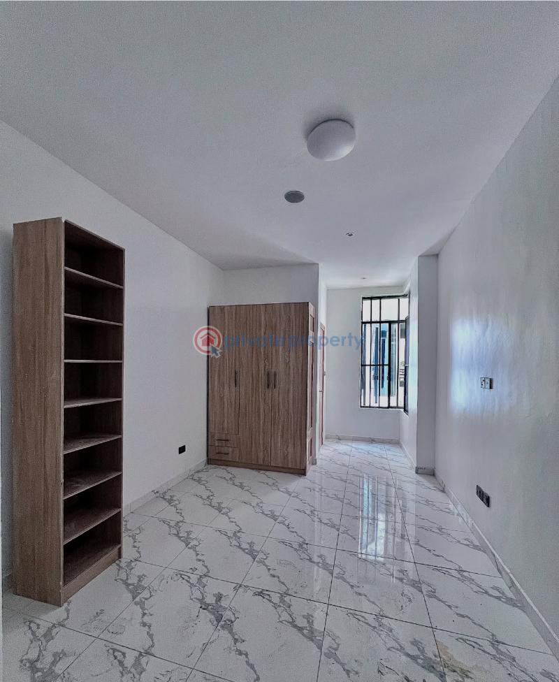 Fully serviced  3 bedroo apartments with swimming pool & gym - 8 3 bedroom Block Of Flats For Sale By Chevron 2nd Tollgate Lekki Along Lekki Expressway Lagos - 8