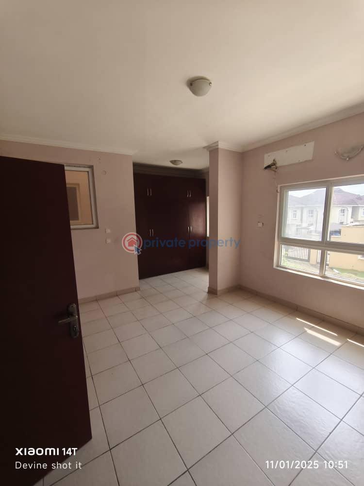 3 bedroom Block Of Flats For Rent Cadogan Estate Osapa Lekki Lagos - 8