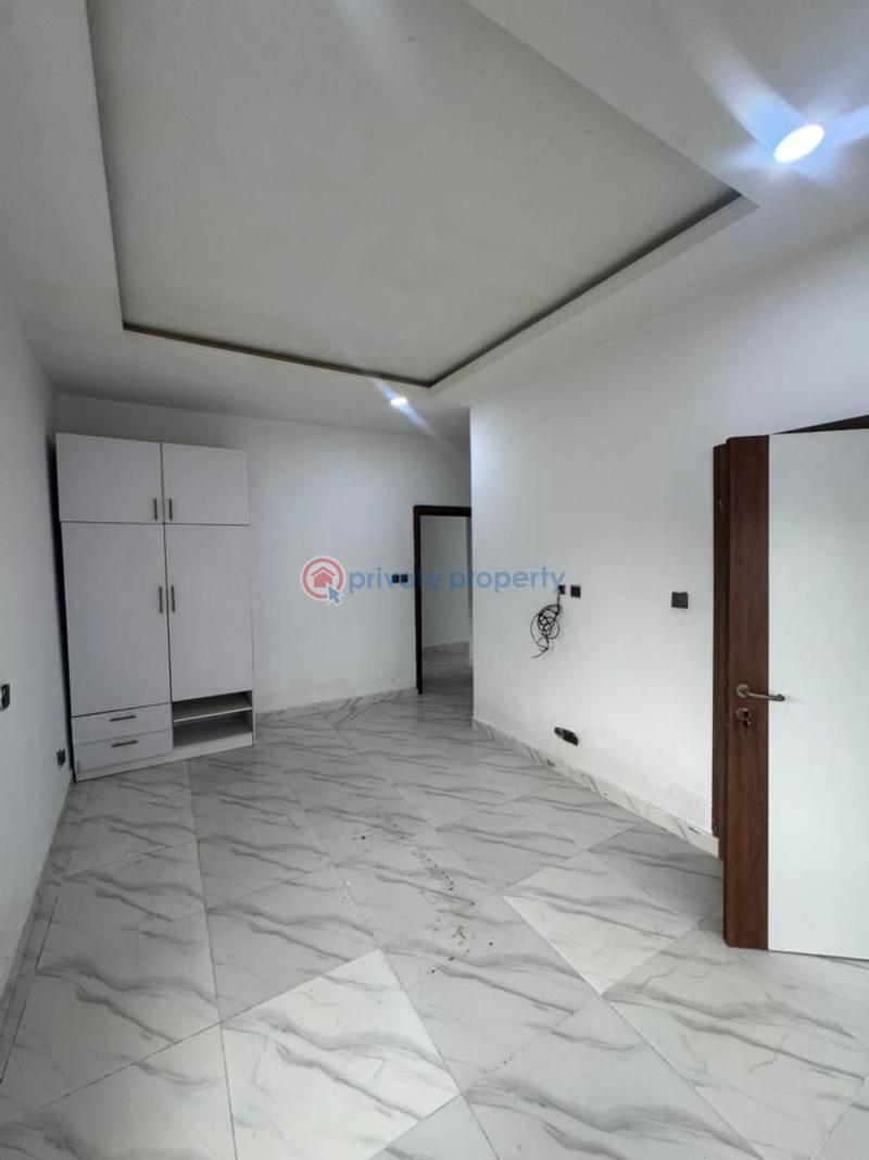 3 bedroom Block Of Flats For Rent Osapa Lekki Lagos - 2