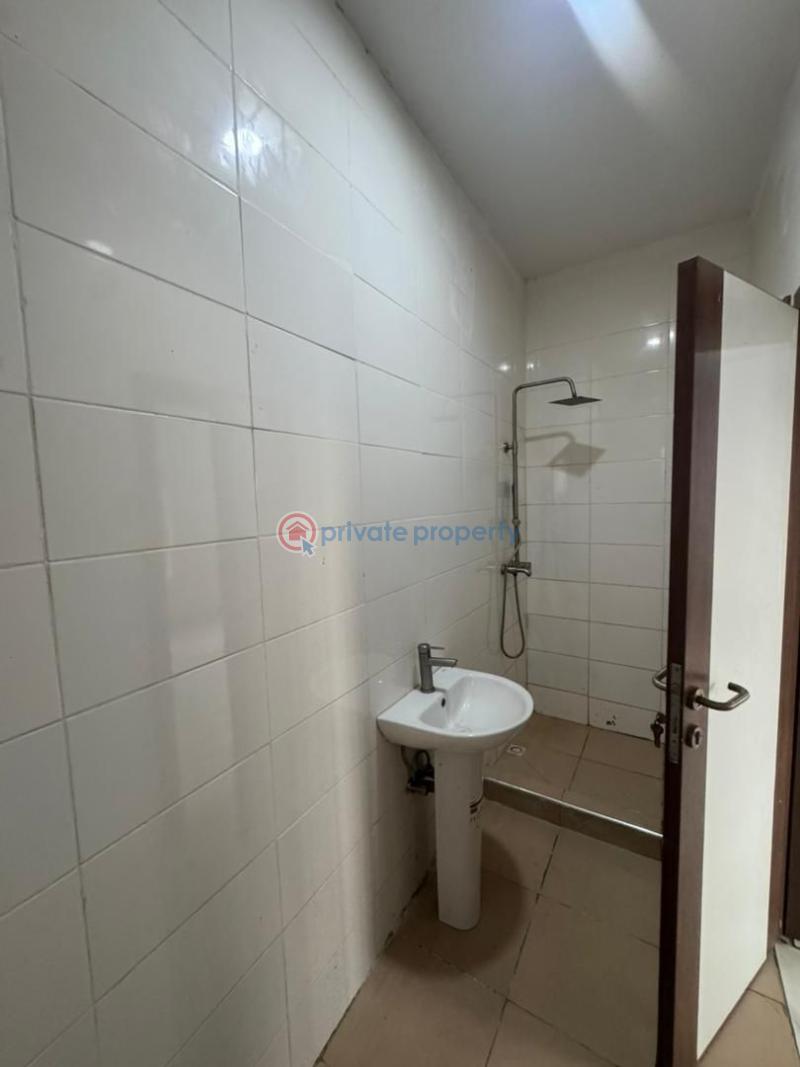 3 bedroom Block Of Flats For Rent Osapa Lekki Lagos - 4