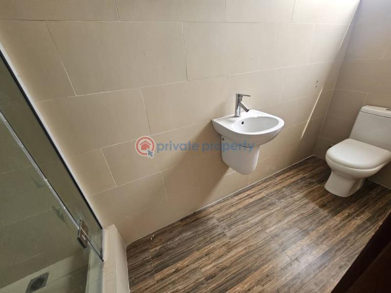 Fully serviced 3 bedroom apartment with bq, all rooms en-suite, elevator, swimming pool, generator - 15 3 bedroom Block Of Flats For Rent Victoria Island Lagos - 15