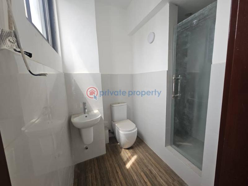 Fully serviced 3 bedroom apartment with bq, all rooms en-suite, elevator, swimming pool, generator - 17 3 bedroom Block Of Flats For Rent Victoria Island Lagos - 17