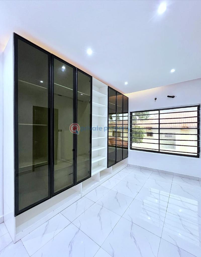3 bedroom Flat & Apartment For Sale Lekki Phase 1 Lagos - 17