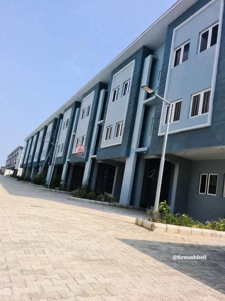 3 bedroom Terraced Duplex For Rent Off Alpha Beach Road Lekki Lagos - 1