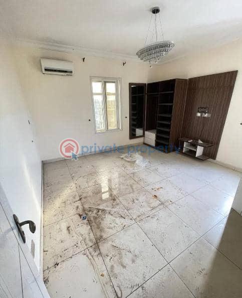 Fully serviced 3 bedroom flat within a secured neighborhood - 6 2 bedroom Block Of Flats For Rent Nice Lekki Phase 1 Lagos - 6