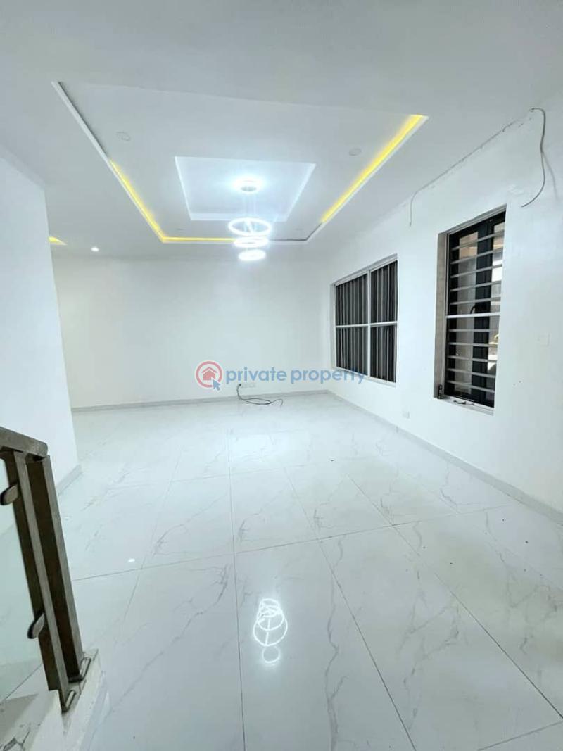 Fully serviced 3-bedroom terrace duplex maisonette - 11 3 bedroom Maisonette For Rent Ikate Elegushi Lekki Lagos - 11
