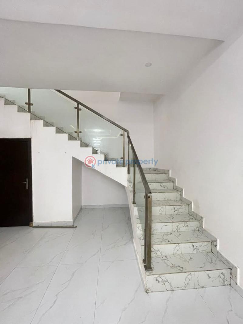 Fully serviced 3-bedroom terrace duplex maisonette - 15 3 bedroom Maisonette For Rent Ikate Elegushi Lekki Lagos - 15