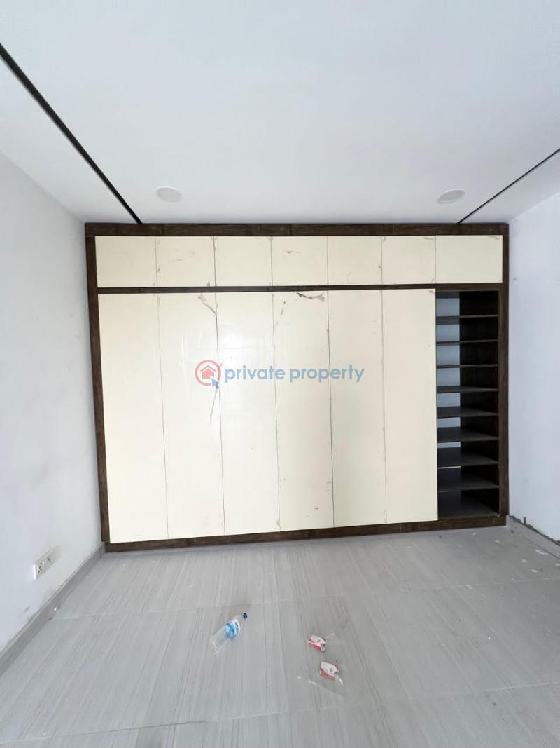 3 bedroom Flat & Apartment For Sale Ikate Elegushi Lekki Lagos - 1