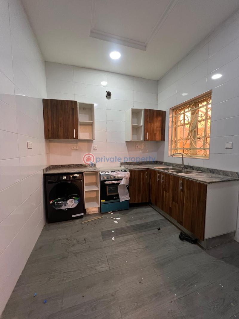 2 bedroom Block Of Flats For Rent Lekki Phase 1 Lagos - 2