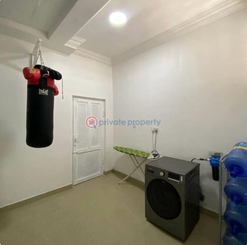 3 bedroom Flat & Apartment For Rent Lekki Phase 1 Lagos - 12