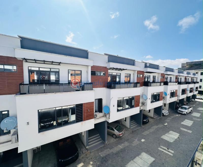 4 bedroom Detached Duplex For Rent Ologolo Lekki Lagos - 0