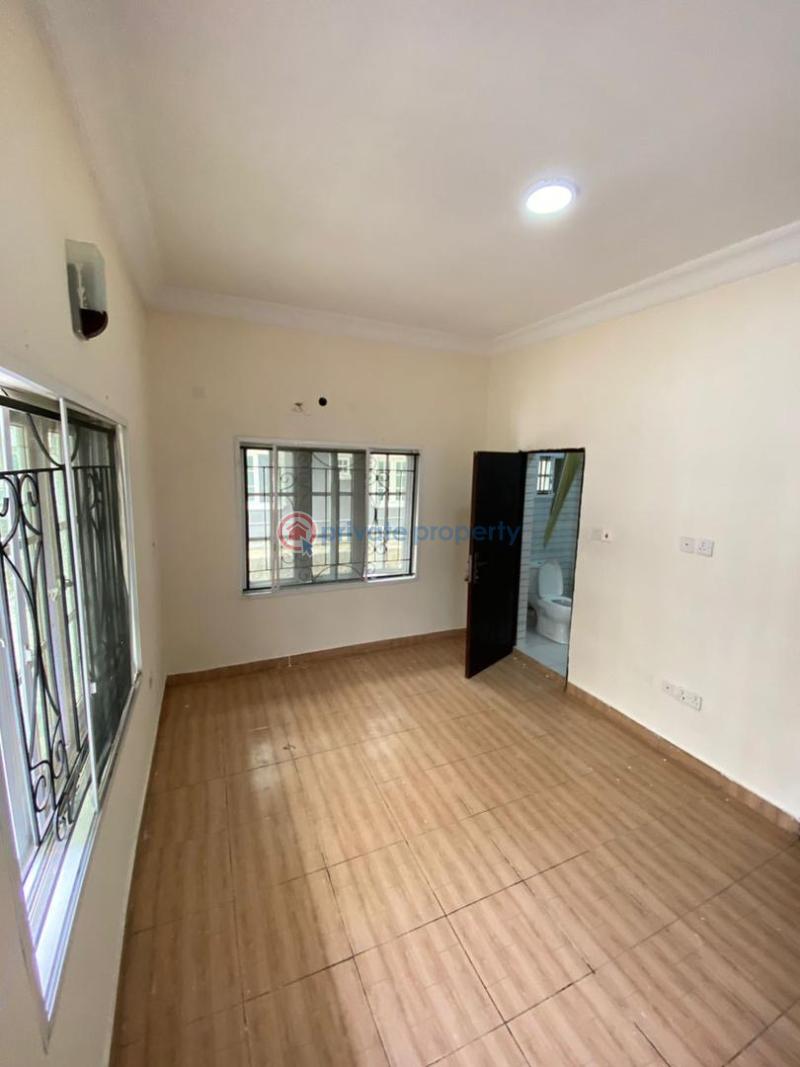 Fully serviced 4-bedroom semi-detached duplex with bq – for rent - 15 4 bedroom Semi detached Duplex For Rent Chevron Drive Lekki Lagos - 15