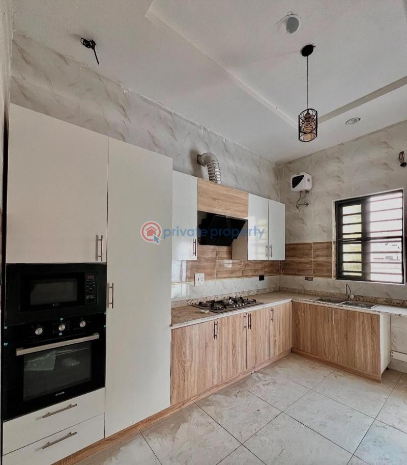 4 bedroom Terraced Duplex For Sale Lekki Phase 2 Lagos - 3