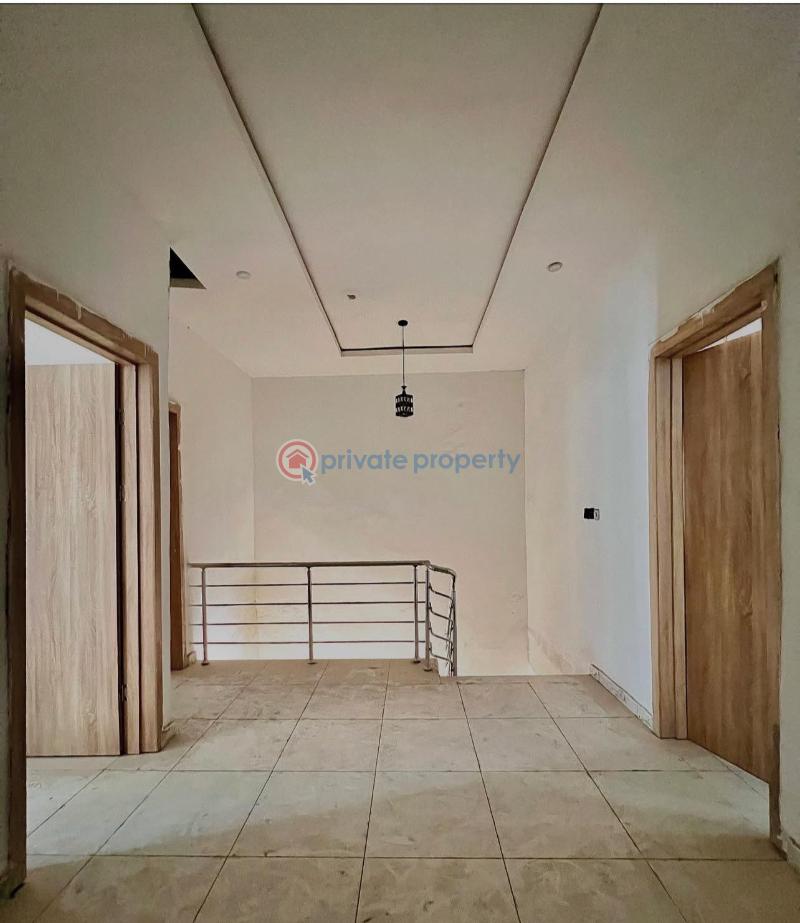 4 bedroom Terraced Duplex For Sale Lekki Phase 2 Lagos - 5
