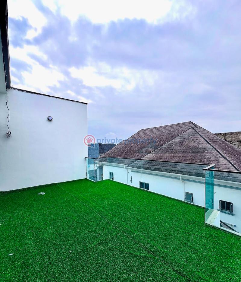 4 bedroom Terraced Duplex For Sale Osapa Lekki Lagos - 11