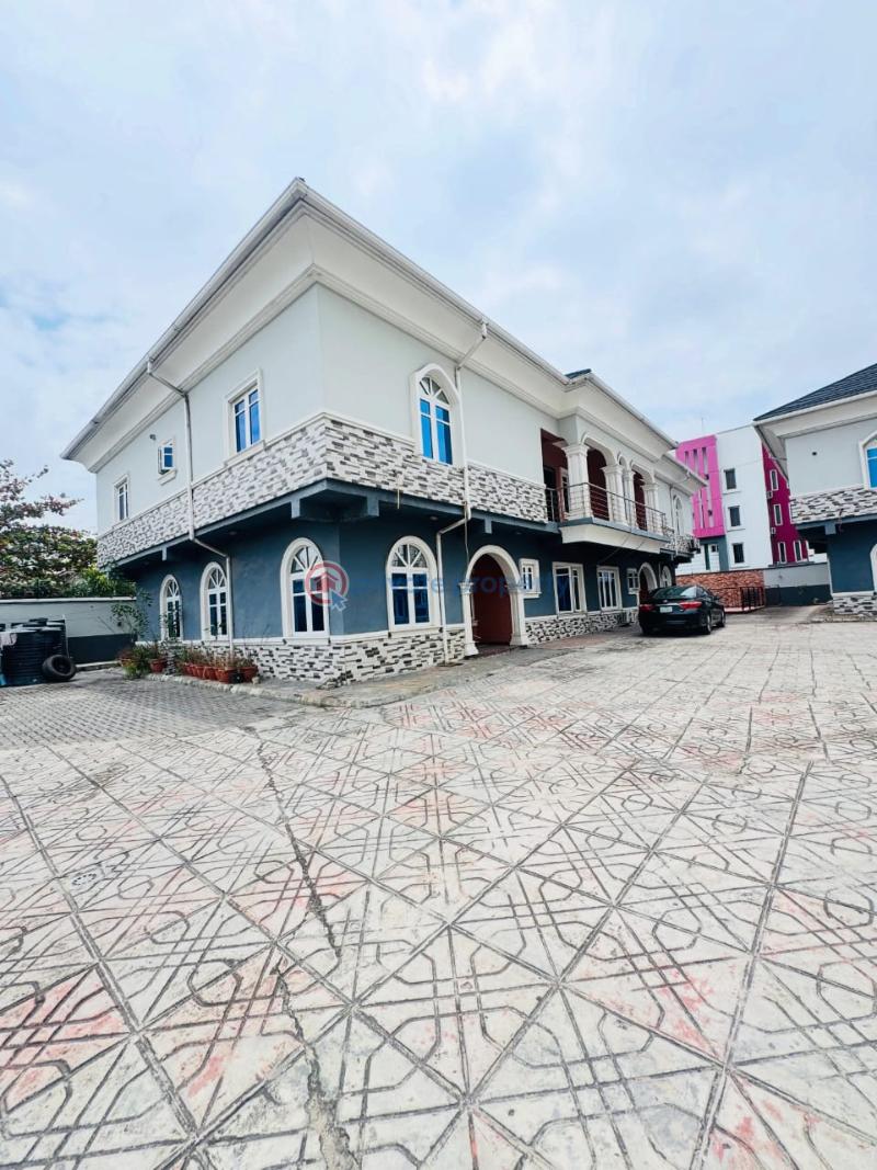 4 bedroom Terraced Duplex For Rent Lekki Phase 1 Lagos - 0