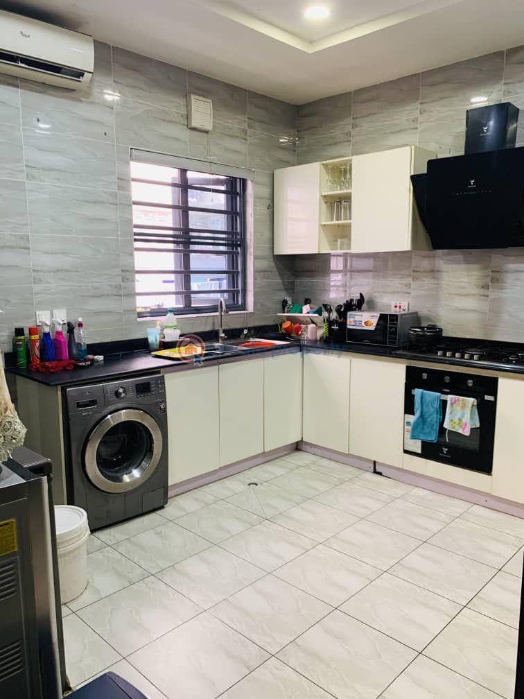 4 bedroom Terraced Duplex For Sale Oniru Victoria Island Lagos - 2