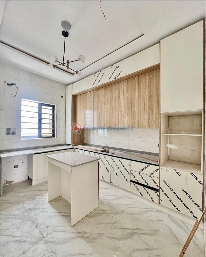 4 bedroom Terraced Duplex For Sale Osapa Lekki Lagos - 5