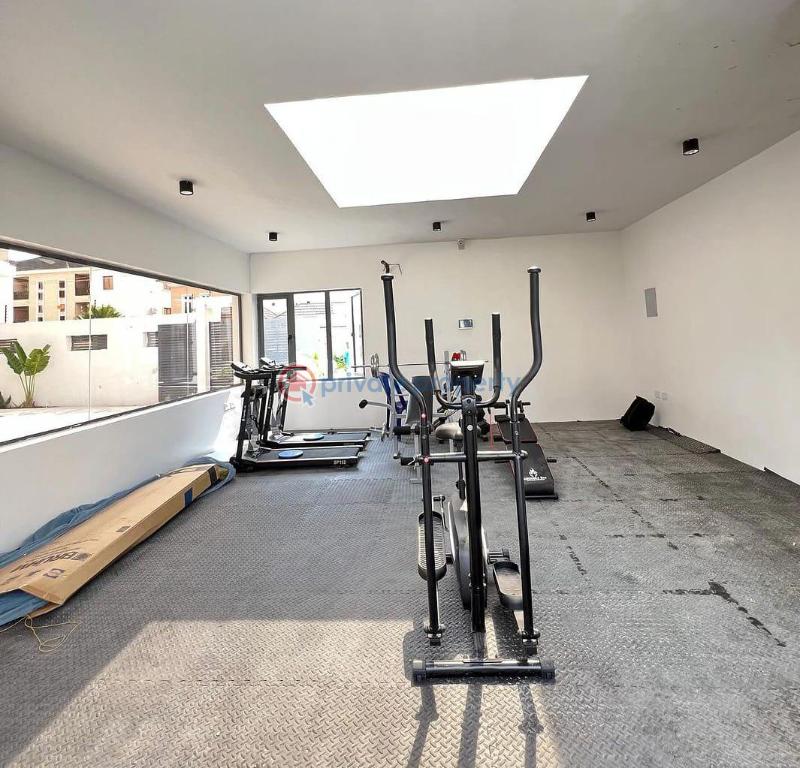 4 bedroom Flat & Apartment For Rent Lekki Phase 1 Lagos - 9