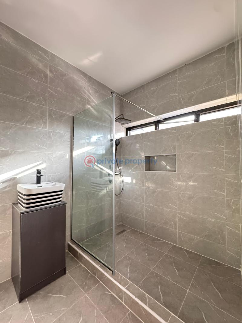 4 bedroom Terraced Duplex For Sale Idado Lekki Lagos - 7