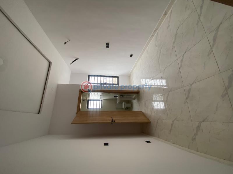 4 bedroom Terraced Duplex For Sale Vgc Extension/harris Drive Lekki Lagos - 8