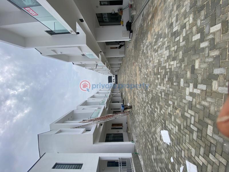 4 bedroom Terraced Duplex For Sale Vgc Extension/harris Drive Lekki Lagos - 13