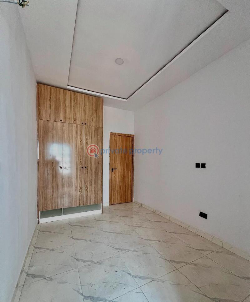 4 bedroom Terraced Duplex For Sale Ikota Lekki Lagos - 17
