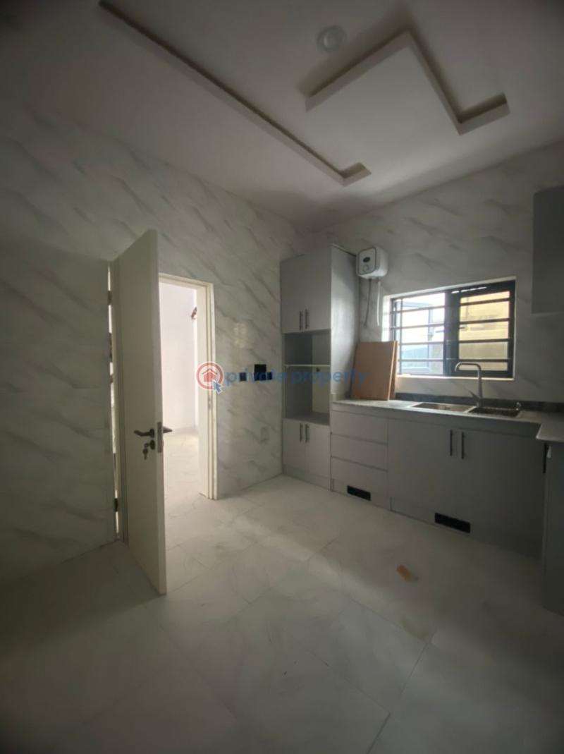 4 bedroom Terraced Duplex For Rent Chevron Drive Lekki Lagos - 5