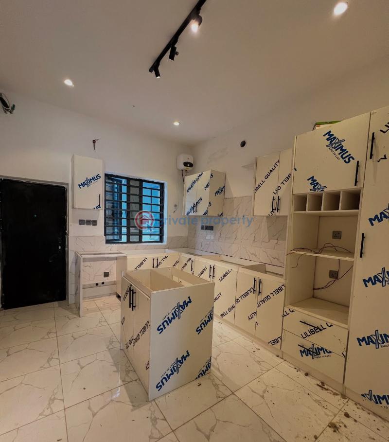 Fully serviced 4 bedroom terrace duplexes - 4 4 bedroom Terraced Duplex For Sale Secure Estate At Ajah Lekki Ajah Lagos - 4