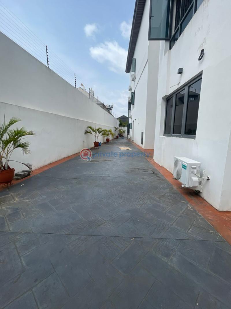 4 bedroom Terraced Duplex For Rent Banana Island Ikoyi Lagos - 11